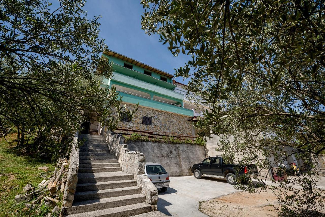 Picic Guesthouse Luka  Exterior foto