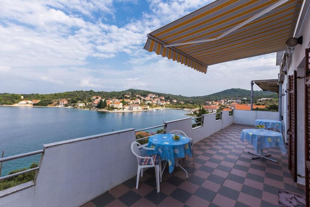 Picic Guesthouse Luka  Exterior foto