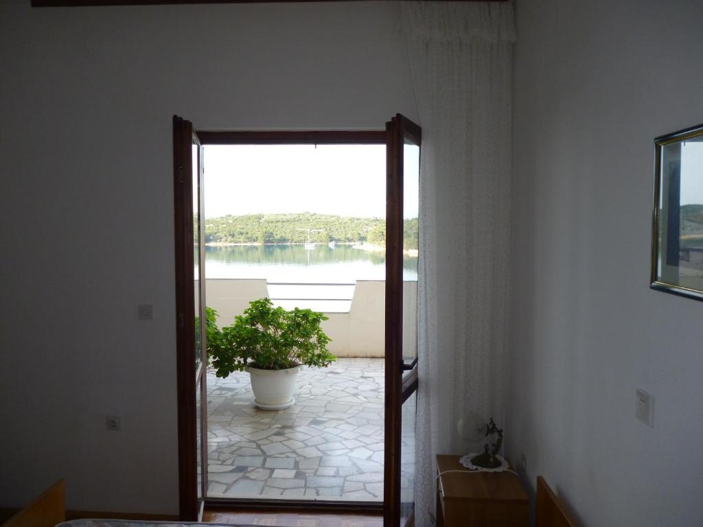 Picic Guesthouse Luka  Zimmer foto